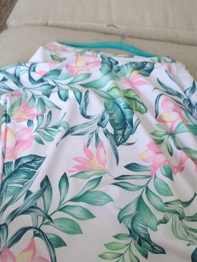 VENUS White Tropical Floral Swim Sarong with Pink & Green Leaves
